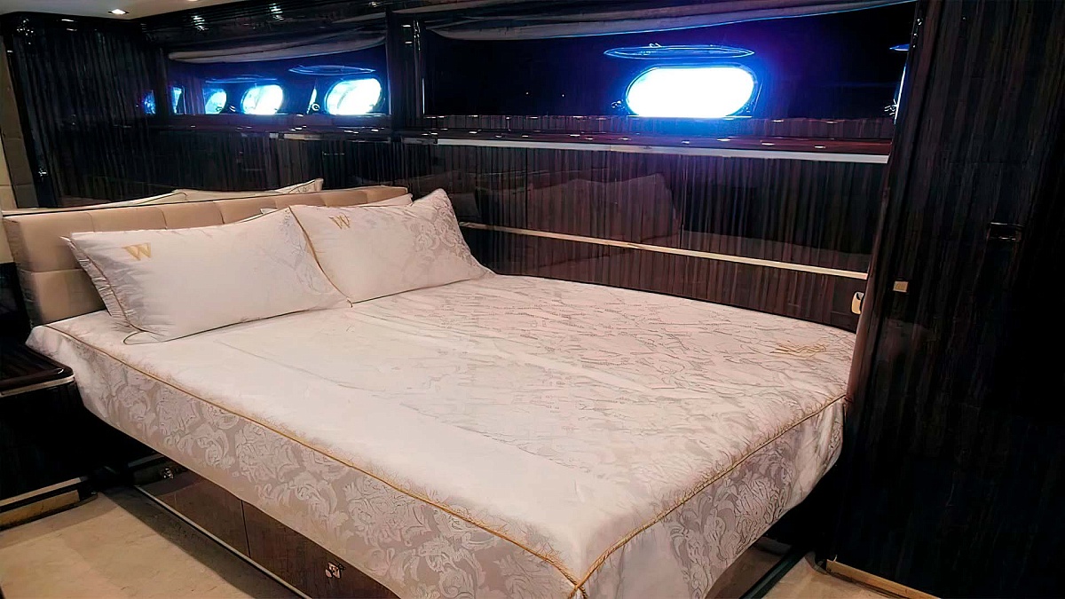 Аренда моторной яхты Leopard 105 White Pearl в Мармарисе - Турция